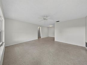 2711 NW 4th Avenue, Pompano Beach FL 33064