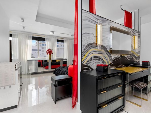 3021 Riomar St., Fort Lauderdale FL 33304