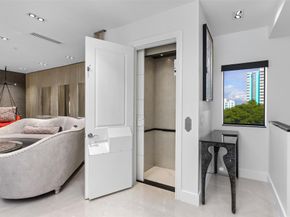 3021 Riomar St., Fort Lauderdale FL 33304