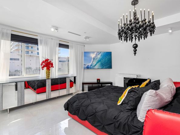 3021 Riomar St., Fort Lauderdale FL 33304