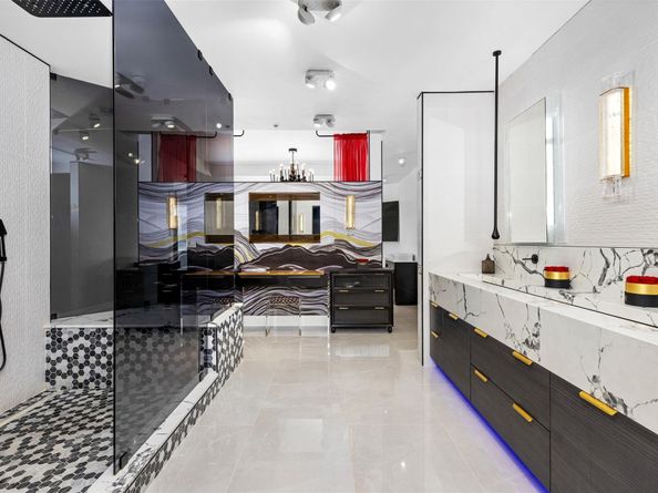 3021 Riomar St., Fort Lauderdale FL 33304