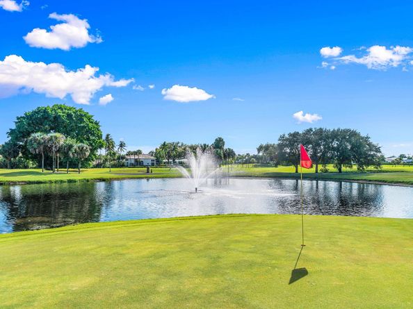 5186 Golfview Court 1914, Delray Beach FL 33484