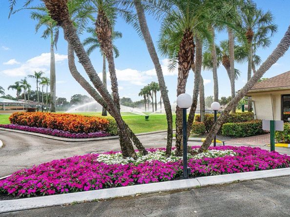 5186 Golfview Court 1914, Delray Beach FL 33484