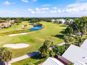 8 Windsor Lane, Palm Beach Gardens FL 33418