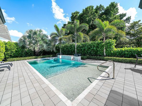 4834 S Lake Drive, Boynton Beach FL 33436