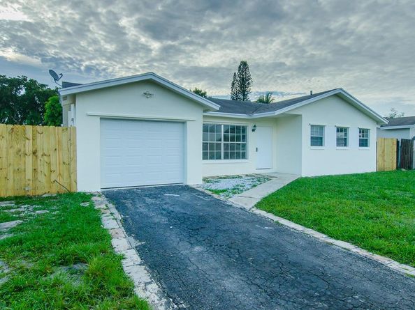 22710 SW 65th Circle, Boca Raton FL 33428