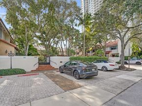 810 SE 2nd St F, Fort Lauderdale FL 33301