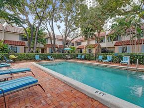 810 SE 2nd St F, Fort Lauderdale FL 33301