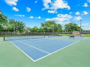 3051 Holiday Springs Blvd 204, Margate FL 33063