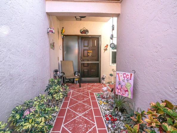 6140 Kings Gate Circle, Delray Beach FL 33484