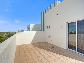 2550 SW 27th Ave PH1, Miami FL 33133