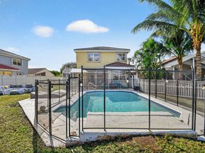 7745 Springfield Lake Drive, Lake Worth FL 33467