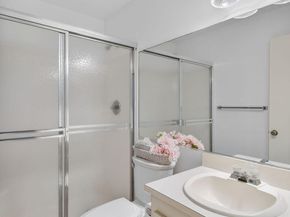 4542 Lucerne Lakes Boulevard E 202, Lake Worth FL 33467