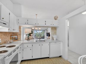 4542 Lucerne Lakes Boulevard E 202, Lake Worth FL 33467