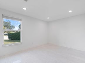 1104 Grandview Circle, Royal Palm Beach FL 33411