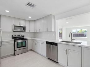 1104 Grandview Circle, Royal Palm Beach FL 33411