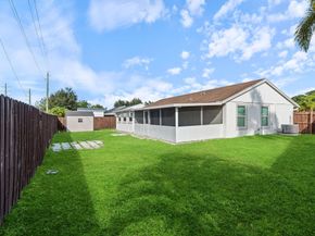 1104 Grandview Circle, Royal Palm Beach FL 33411