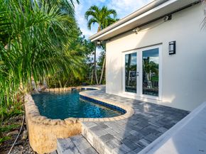 851 SE 5th Avenue, Pompano Beach FL 33060