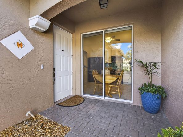 8638 Lineyard Cay, West Palm Beach FL 33411