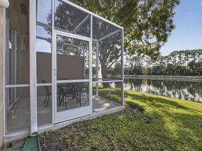 8638 Lineyard Cay, West Palm Beach FL 33411