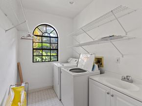 206 Queens Lane, Palm Beach FL 33480