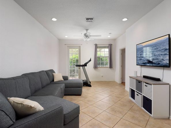 261 E Bay Cedar Circle, Jupiter FL 33458