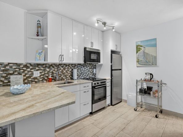 1480 S Ocean Blvd 209, Pompano Beach FL 33062