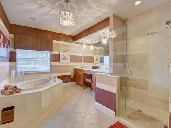 5545 NE Trieste Way, Boca Raton FL 33487