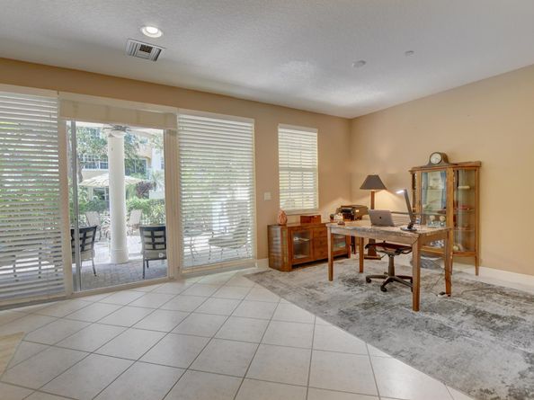 5545 NE Trieste Way, Boca Raton FL 33487