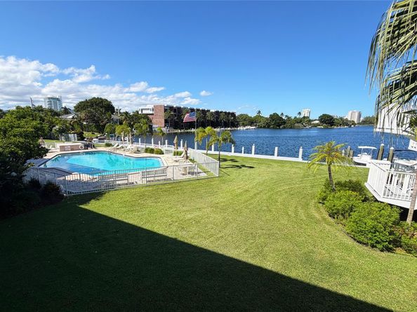 1850 S Ocean Dr 207, Fort Lauderdale FL 33316