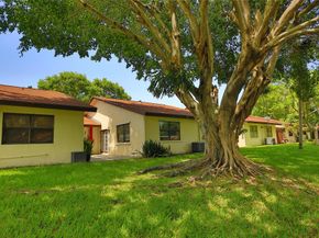 6616 N Parkway Dr 6616, Pompano Beach FL 33068