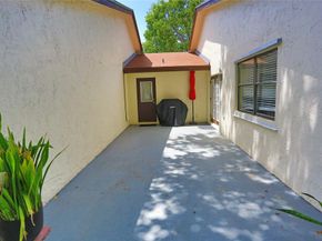 6616 N Parkway Dr 6616, Pompano Beach FL 33068