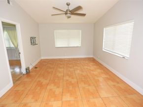 6616 N Parkway Dr 6616, Pompano Beach FL 33068