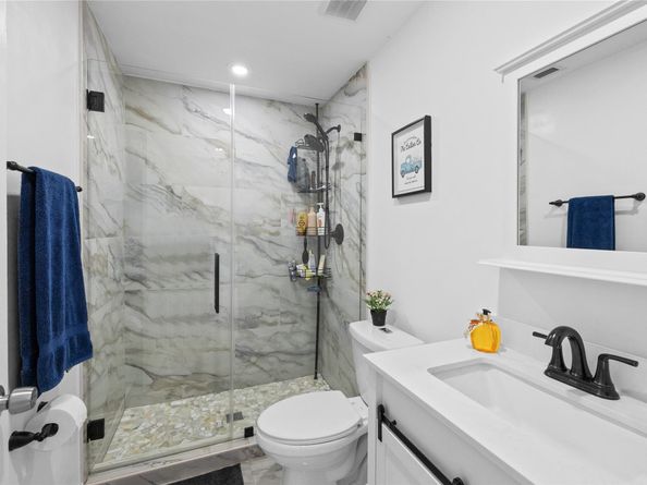 8405 NW 38th St, Coral Springs FL 33065