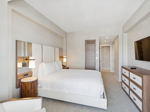 551 N Fort Lauderdale Beach Blvd R1902, Fort Lauderdale FL 33304