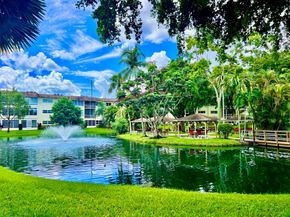 5121 W Oakland Park Boulevard 311, Lauderdale Lakes FL 33313