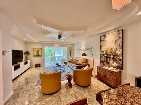 5121 W Oakland Park Boulevard 311, Lauderdale Lakes FL 33313