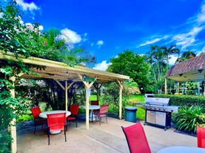 5121 W Oakland Park Boulevard 311, Lauderdale Lakes FL 33313