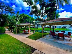 5121 W Oakland Park Boulevard 311, Lauderdale Lakes FL 33313