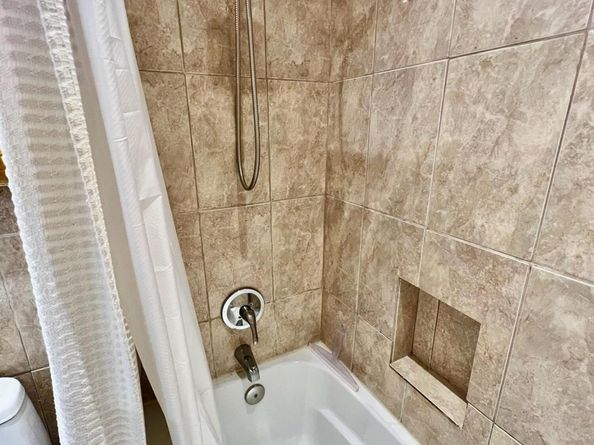 5121 W Oakland Park Boulevard 311, Lauderdale Lakes FL 33313