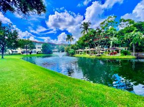 5121 W Oakland Park Boulevard 311, Lauderdale Lakes FL 33313