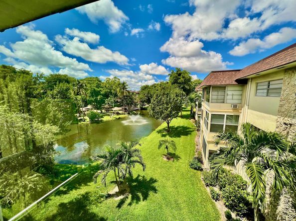 5121 W Oakland Park Boulevard 311, Lauderdale Lakes FL 33313