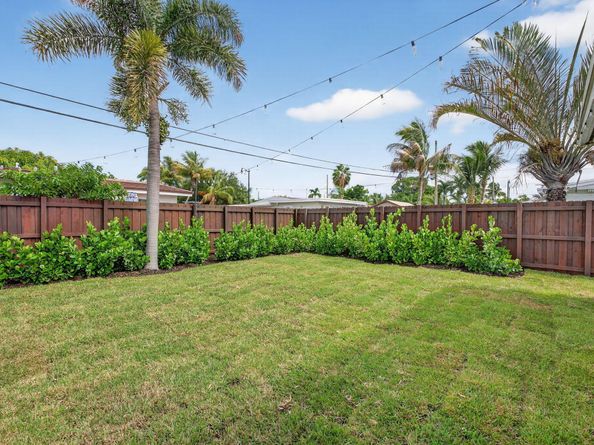 2600 NE 14th Terrace, Pompano Beach FL 33064