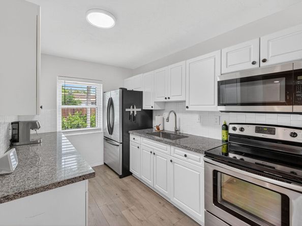 2600 NE 14th Terrace, Pompano Beach FL 33064