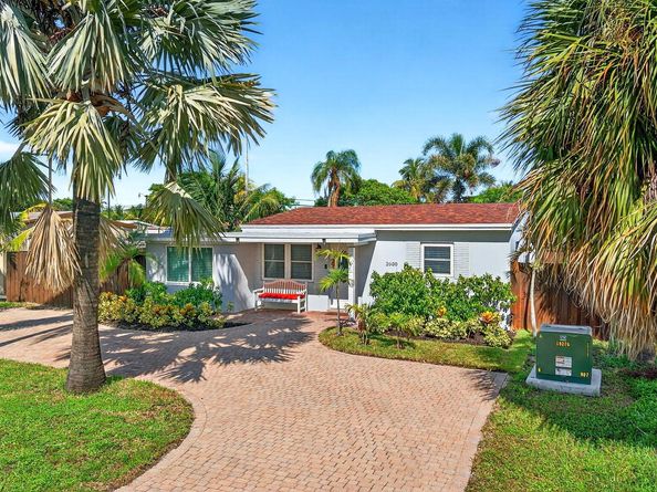 2600 NE 14th Terrace, Pompano Beach FL 33064