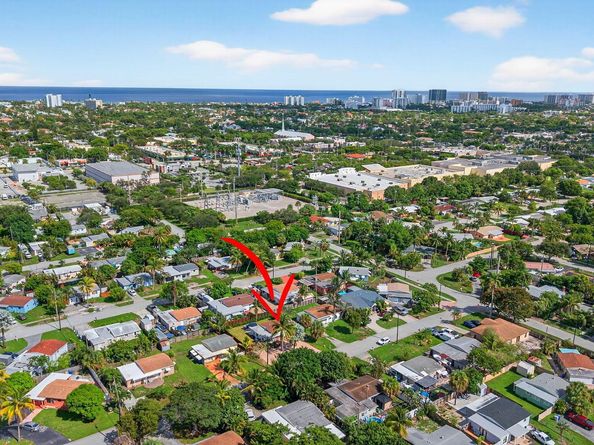 2600 NE 14th Terrace, Pompano Beach FL 33064