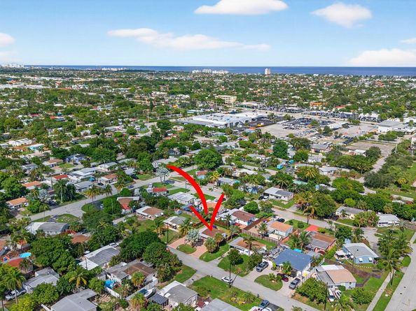 2600 NE 14th Terrace, Pompano Beach FL 33064