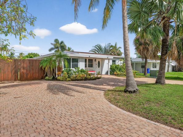 2600 NE 14th Terrace, Pompano Beach FL 33064
