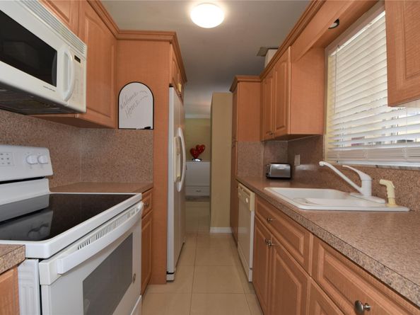3030 NE 5th Ter 4, Wilton Manors FL 33334