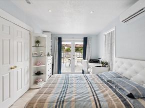 1814 NE 53rd Ct, Pompano Beach FL 33064
